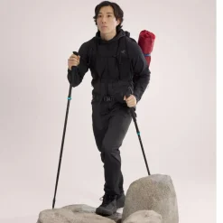 Arc'teryx Arc'teryx KYANITE LIGHTWEIGHT HOODY M Herren - Softshelljacke^Herren Outdoorjacken