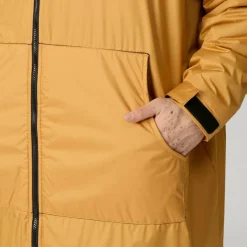 Passenger Clothing ESCAPISM RECYCLED SHERPA LINED CHANGING ROBE Unisex - Poncho^Damen Outdoorjacken|Outdoorjacken