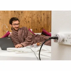 SKROSS Ladegeräte Und Reisestecker*COMBO WORLD EU + AUS - Reisestecker